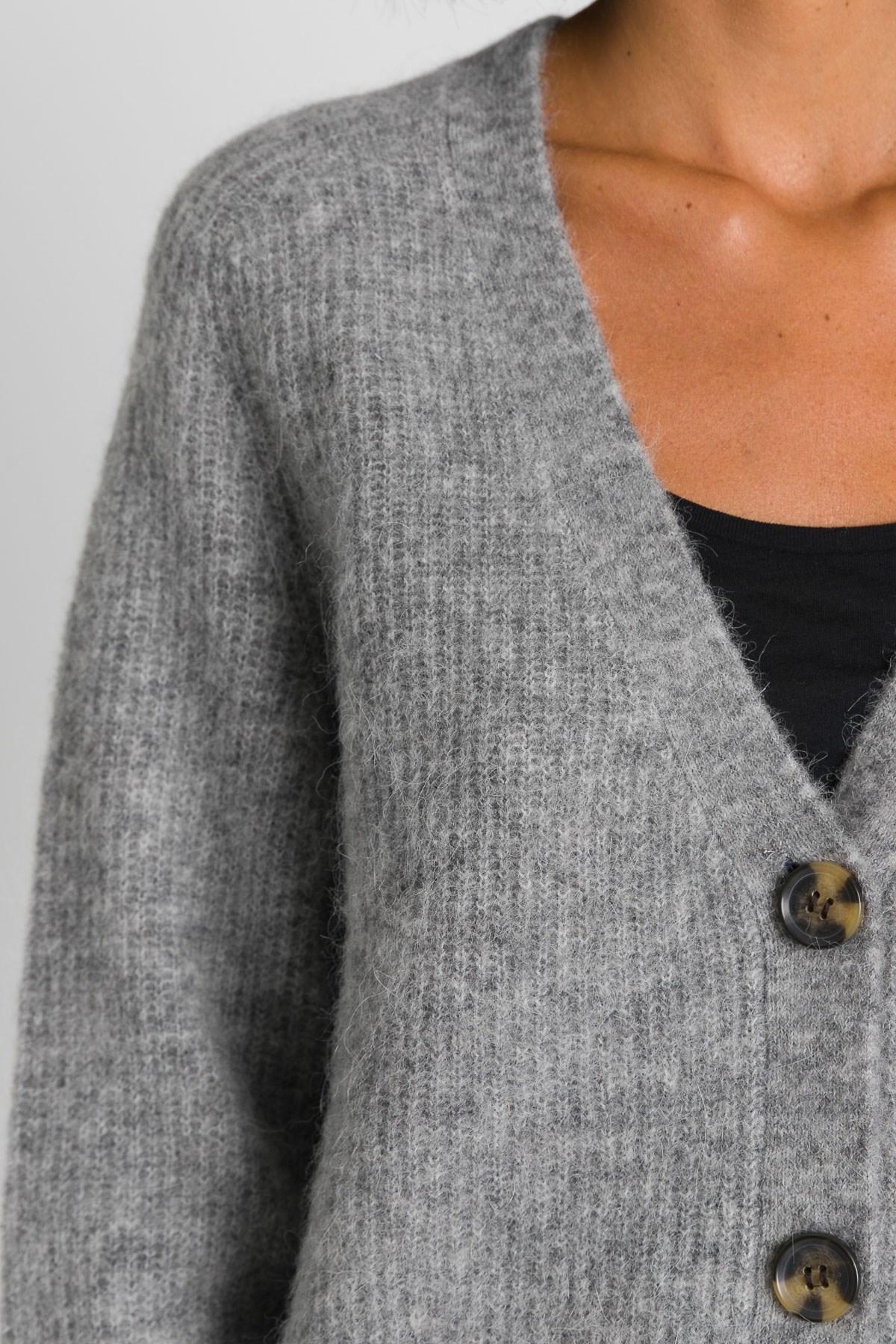 ganni cardigan grey