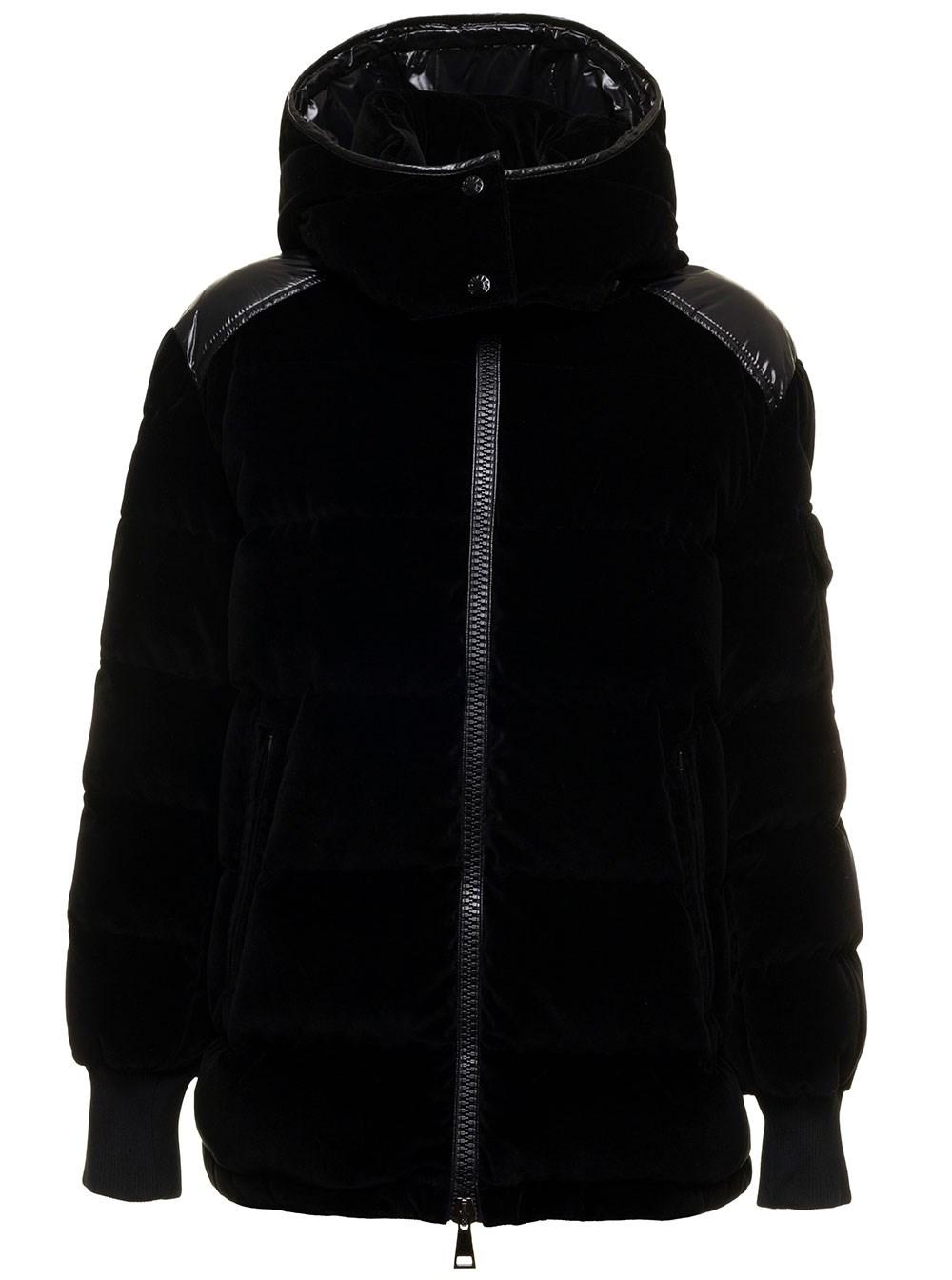 Moncler Labas Down Jacket In Feather Padded And Quilted Velvet Woman in  Black | Lyst