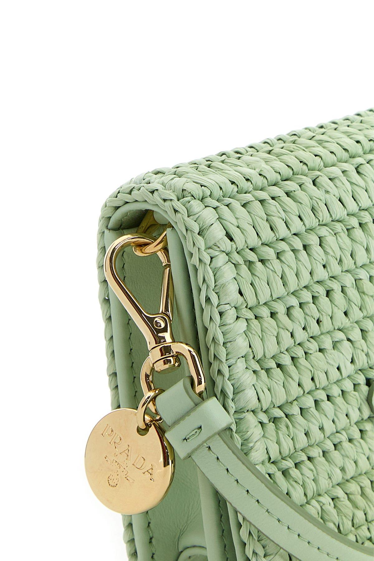 財布・小物その他 PRADA Pastel Green Raffia Card Holder Prada Pastel Raffia Card Holder in Green | Lyst