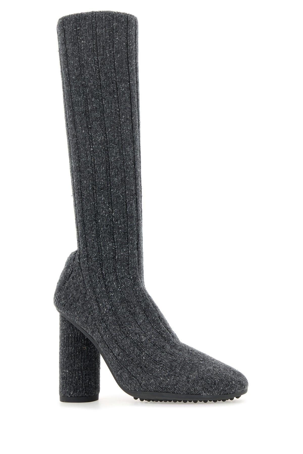 Grey knit boots 2025