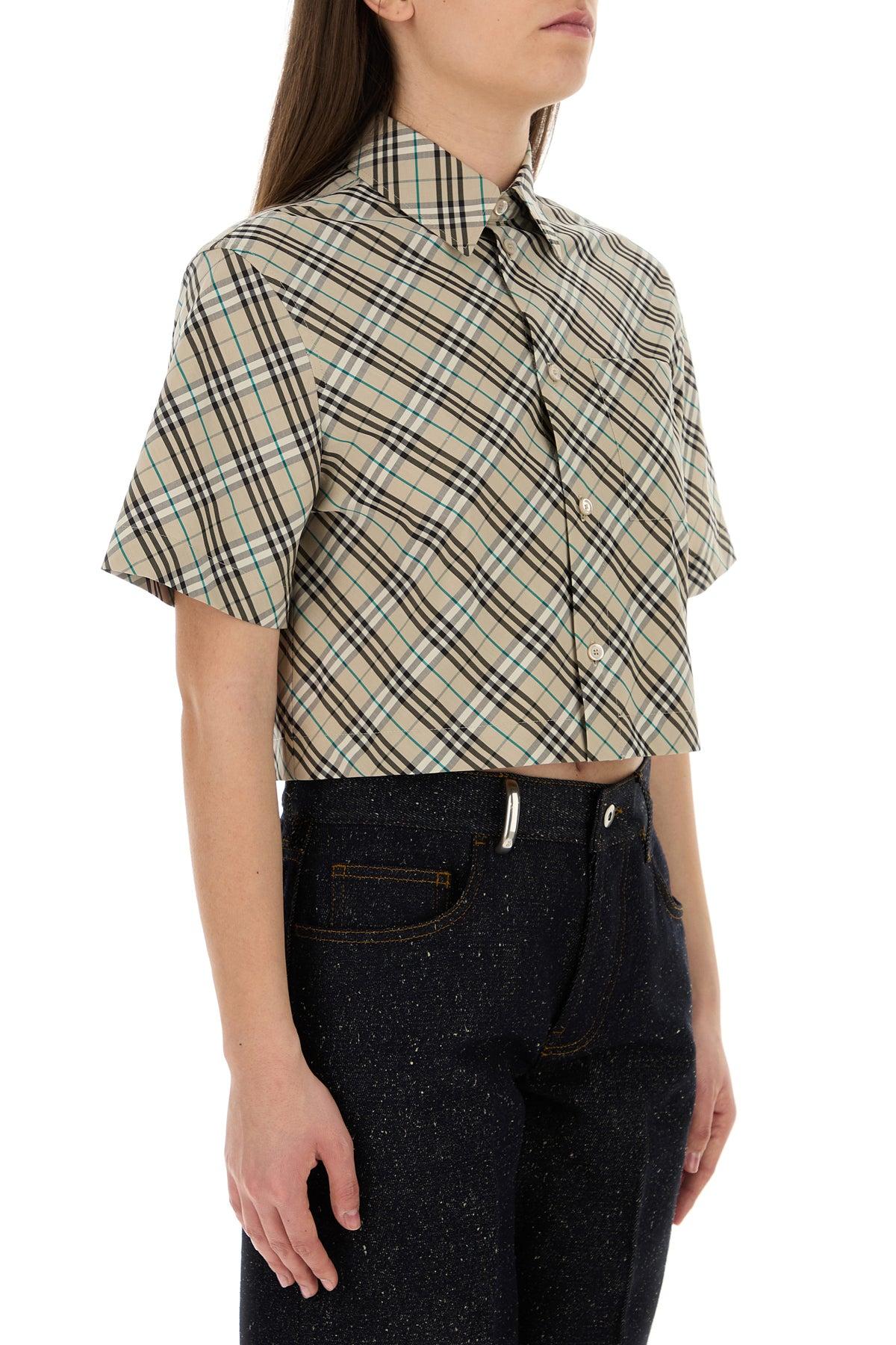 Tシャツ・カットソー Burberry SS25 Embroidered poplin shirt (8105202 A5686) Burberry Logo-Embroidered Short Sleeve Poplin Shirt, Size X