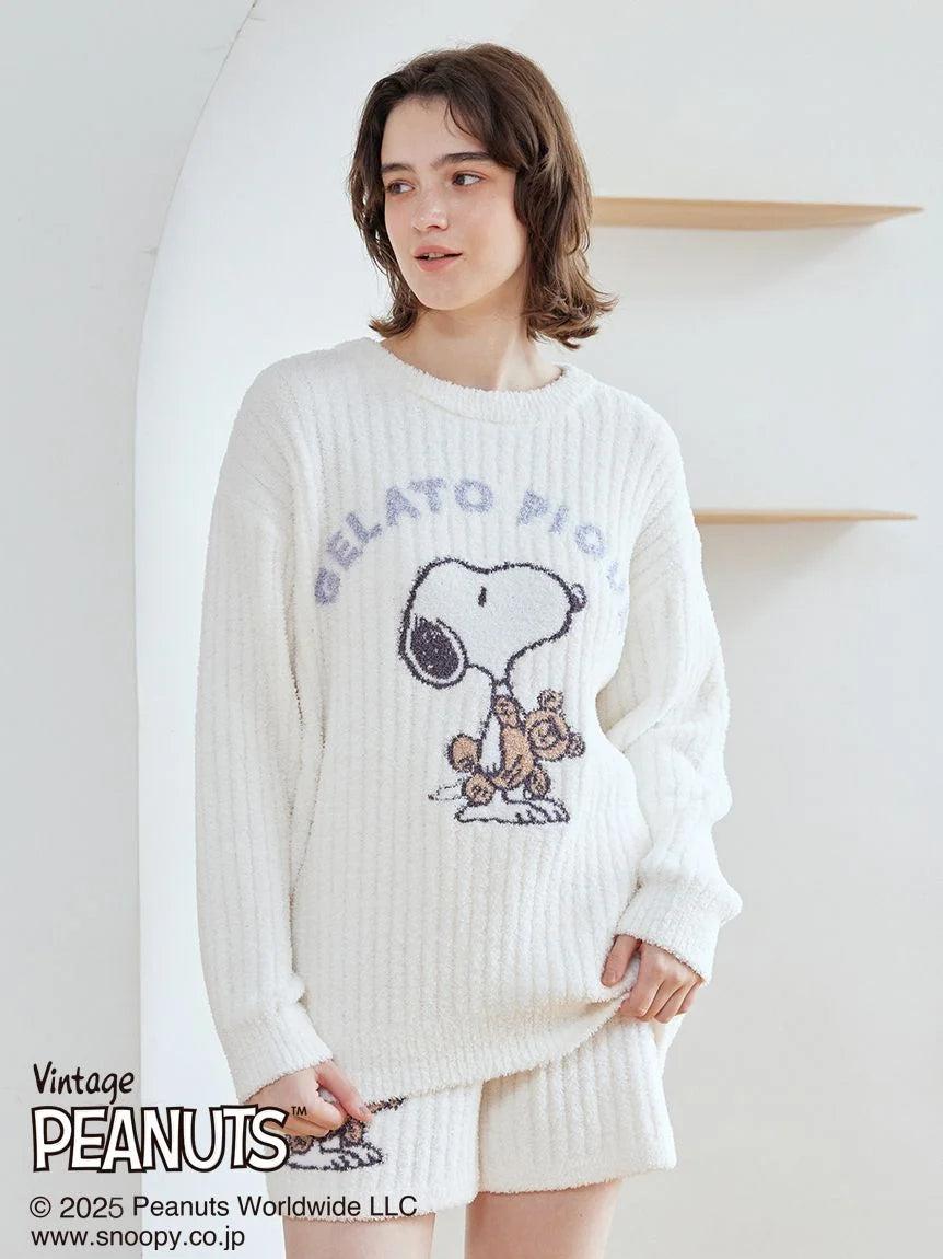 gelato pique [Peanuts] Snoopy×Bear Pullover Sweater in White