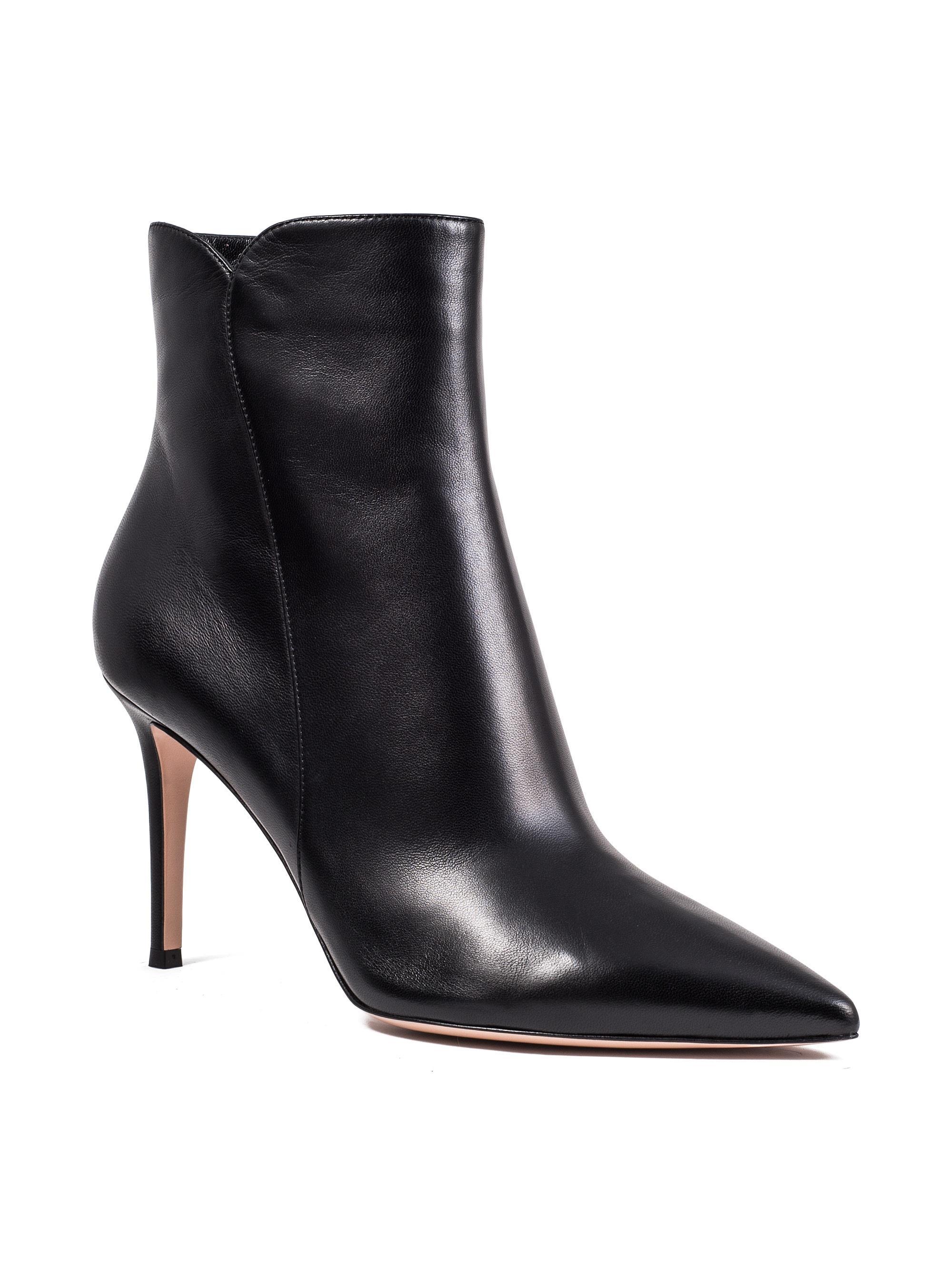 gianvito rossi levy boot