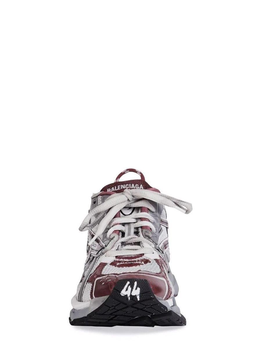 balenciaga runner red