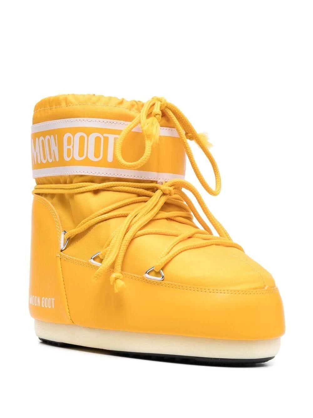 Moon Boot Icon Low 2 Yellow Snow Boots | Lyst