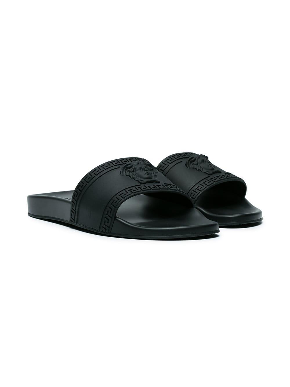 Versace Medusa Rubber Pool Slides in Black for Men - Lyst