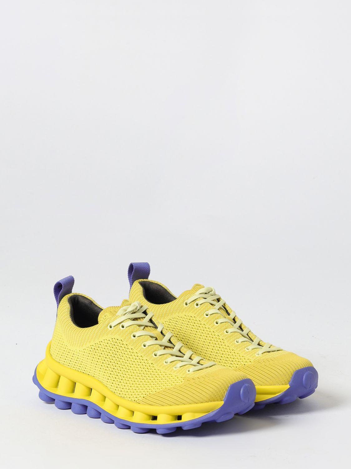 Sunnei Sneakers in Yellow Lyst