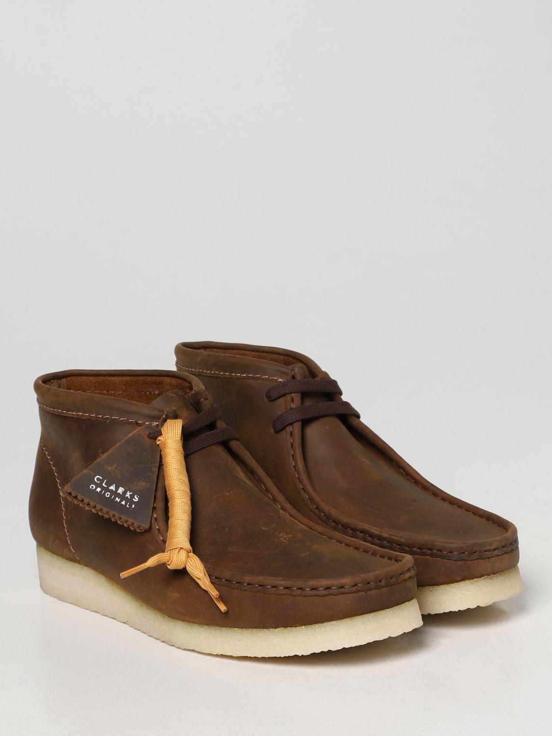 Clarks Chukka Boots in Brown for Men | Lyst