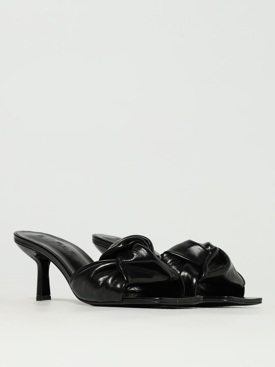 サンダル・ミュール by FAR FW22 OLIVIA AZUR SANDAL (22PFOLIAZW_AZ) AZURE By Far OLIVIA AZUR SANDAL (22PFOLIAZW) – LOZURI®