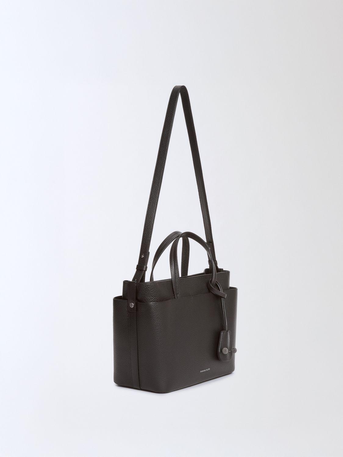 ショルダーバッグ・ポシェット FABIANA FILIPPI Woman Shoulder bag Black BGD275A081L427 825 Fabiana Filippi Shoulder bags for Women | Online Sale up to
