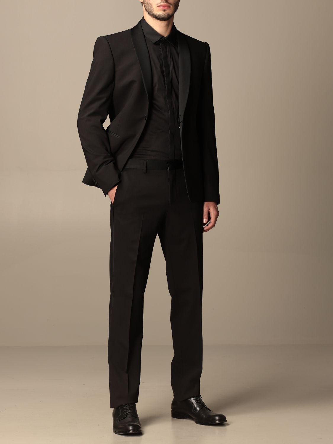 Introducir 65+ imagen all black armani suit - Abzlocal.mx