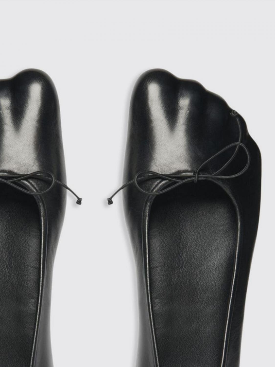 Balenciaga Ballet Flats in Black Lyst