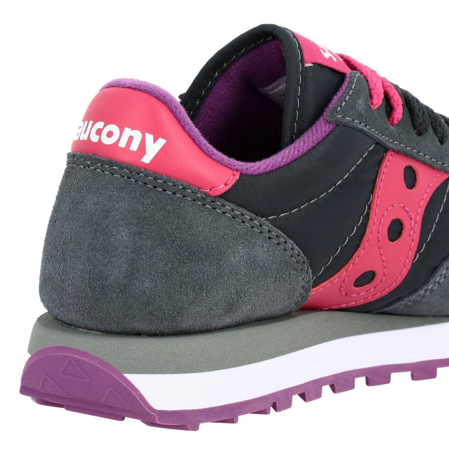 saucony women's sneakers black
