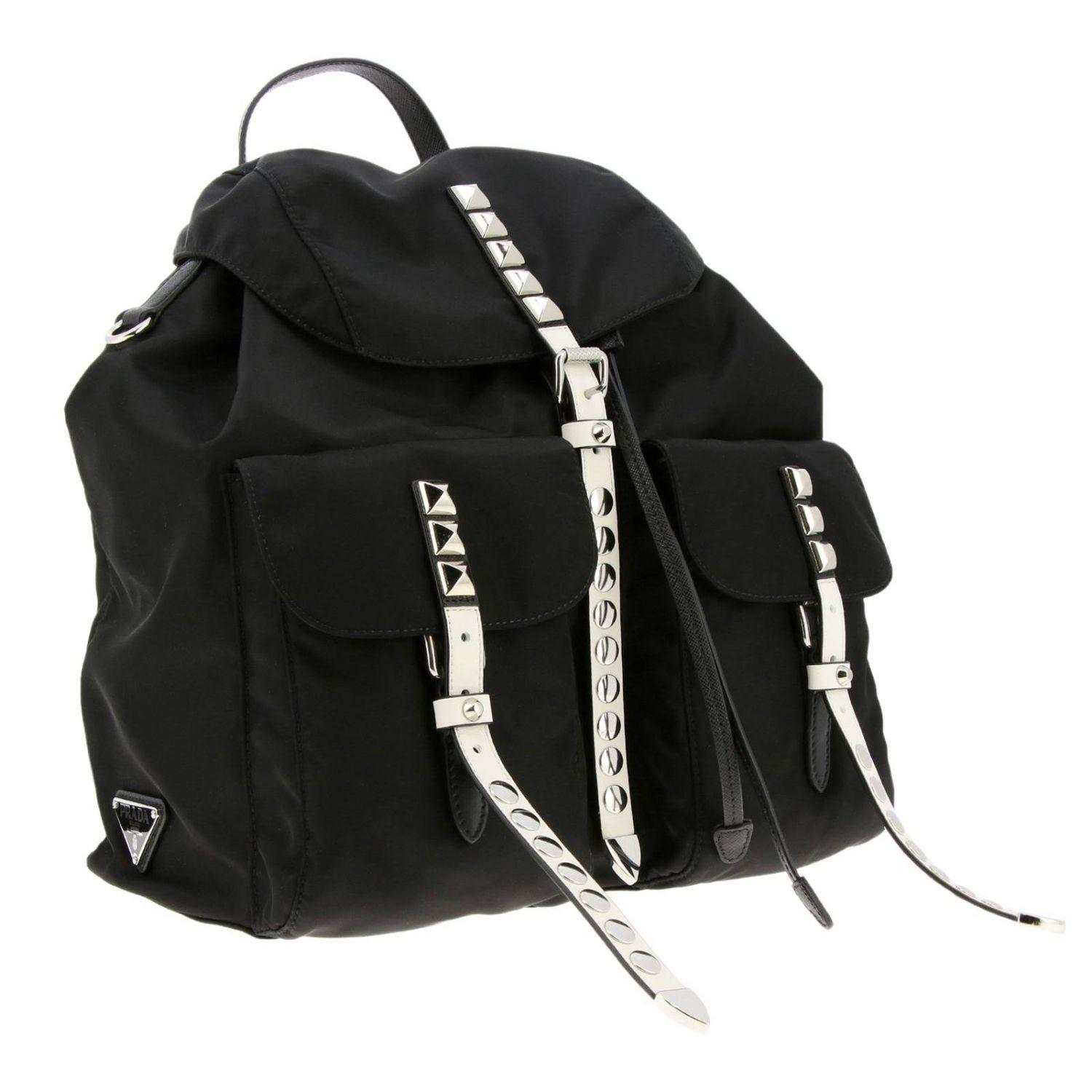 Zaino new vela in nylon con maxi fibbia in pelle borchie metalliche e logo  triangolarePrada in Materiale sintetico di colore Nero | Lyst
