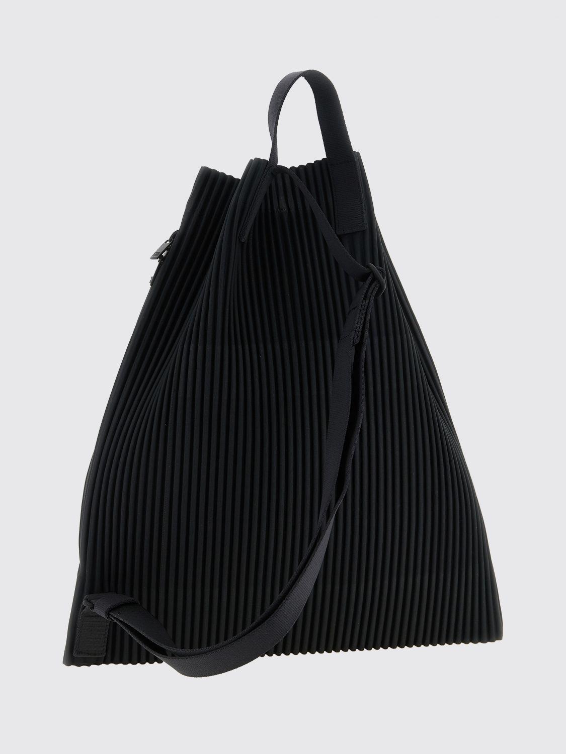 Black Homme Plissé Issey Miyake Backpacks for Men | Lyst