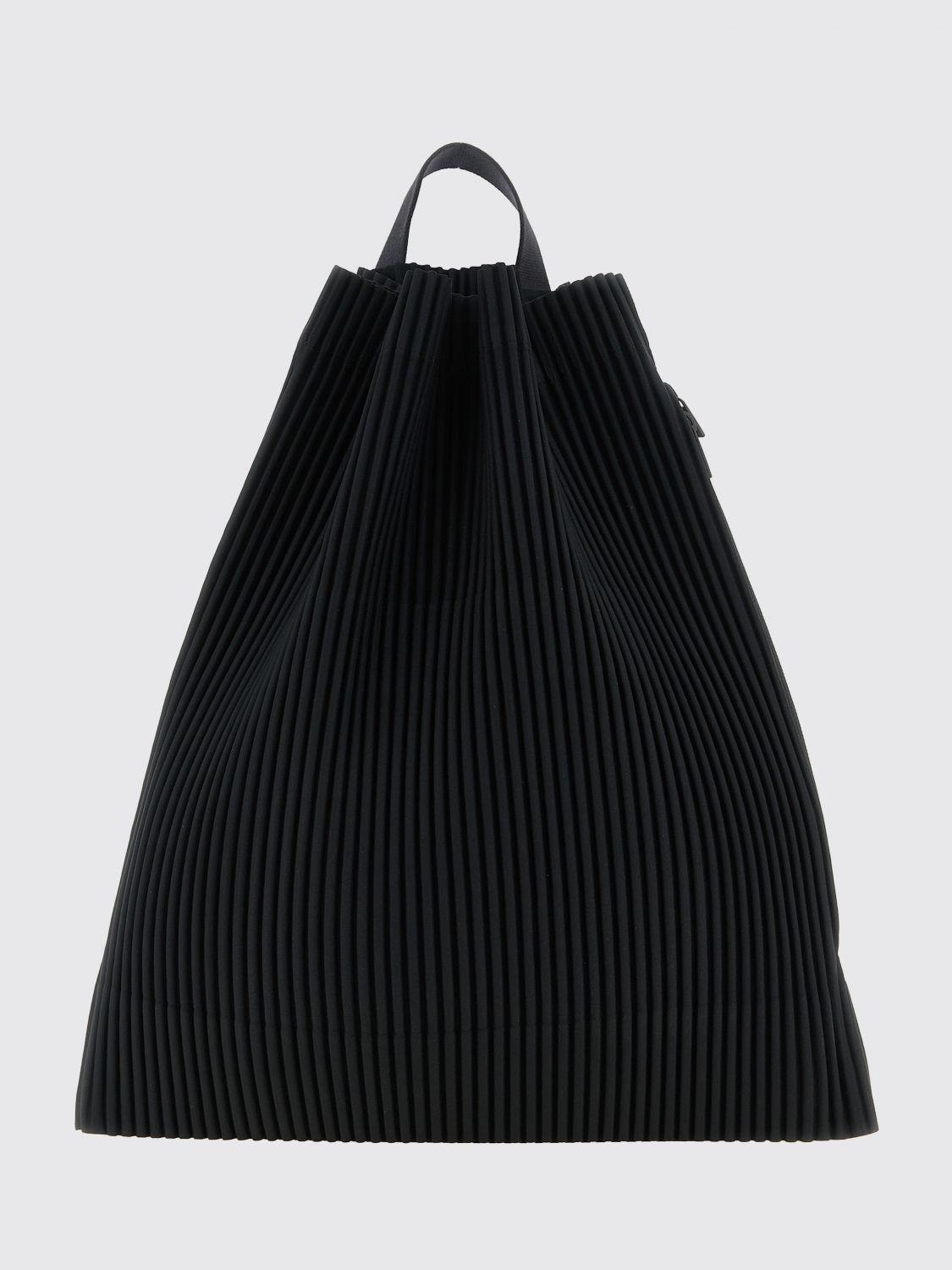 Black Homme Plissé Issey Miyake Backpacks for Men | Lyst