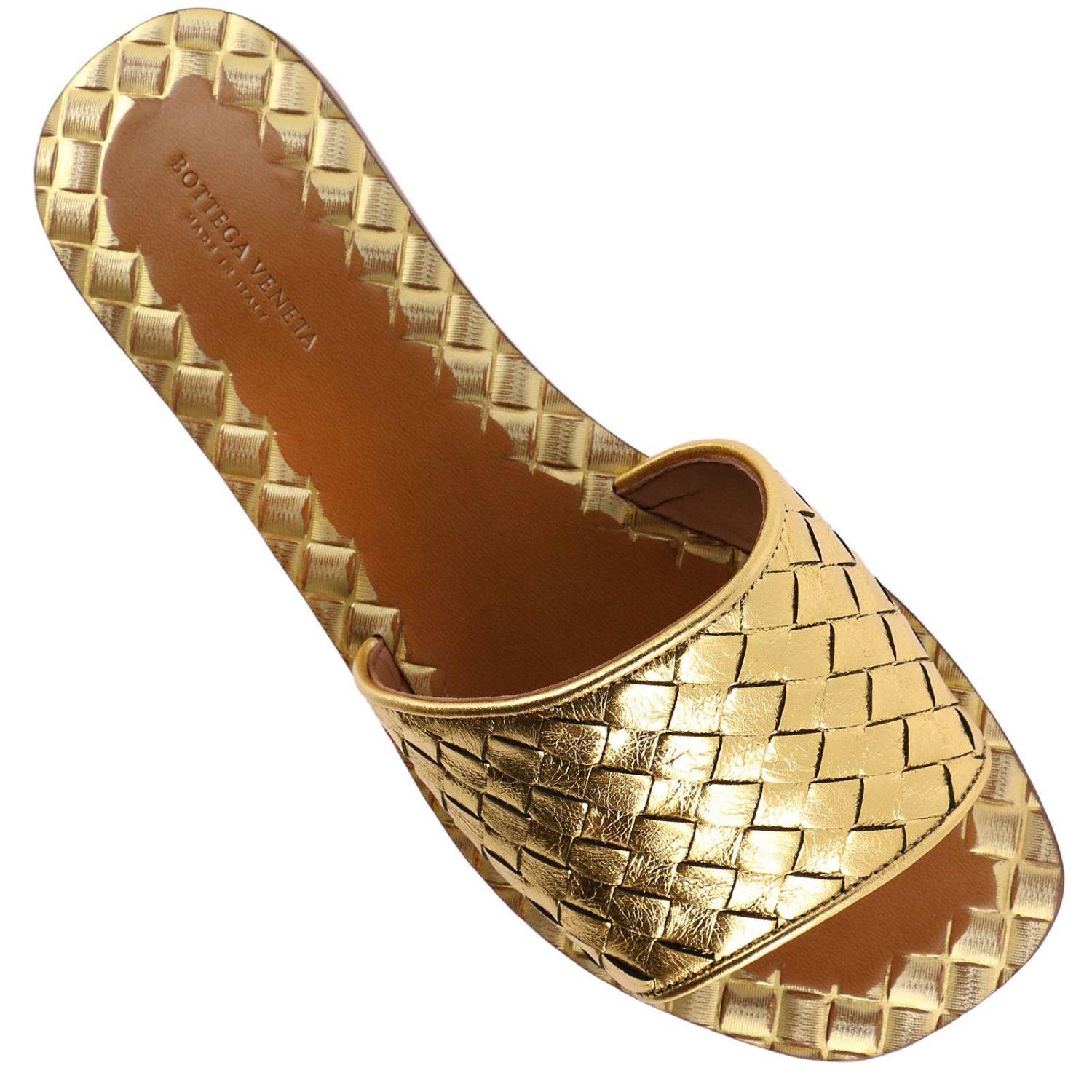 Bottega Veneta Leather Women's Flat Sandals in Gold (Metallic) - Lyst
