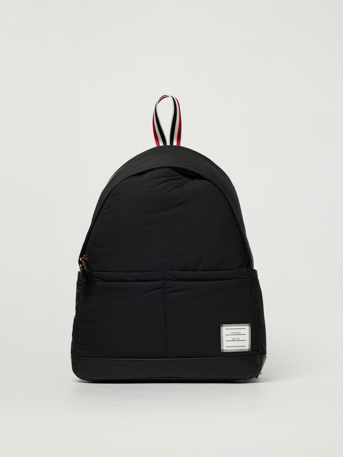 THOM BROWNE ブラックリュック Thom Browne logo-appliqué Backpack | Black | FARFETCH
