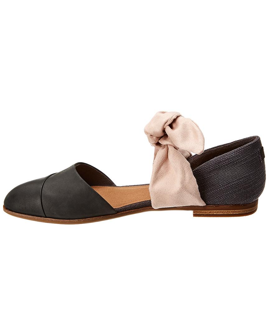 toms black leather rose bow