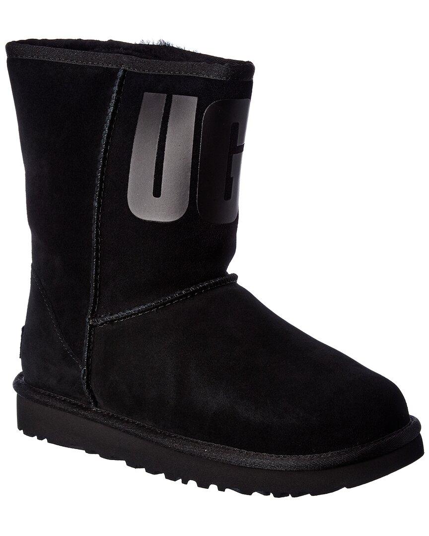 black rubber uggs