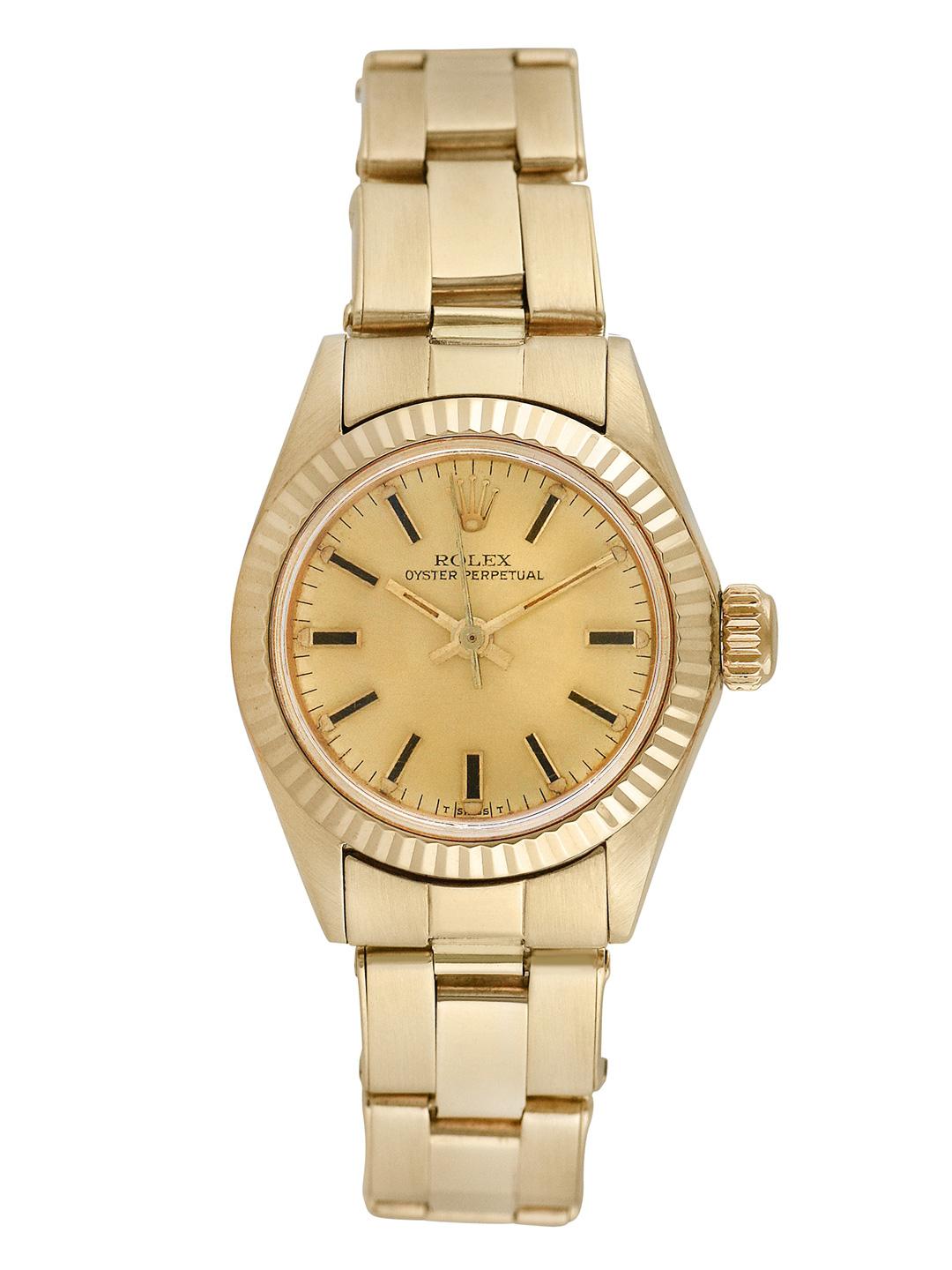 Venlighed dommer hav det sjovt Rolex Vintage Ladies 14k Yellow Gold Oyster Perpetual Watch, 24mm in  Metallic | Lyst