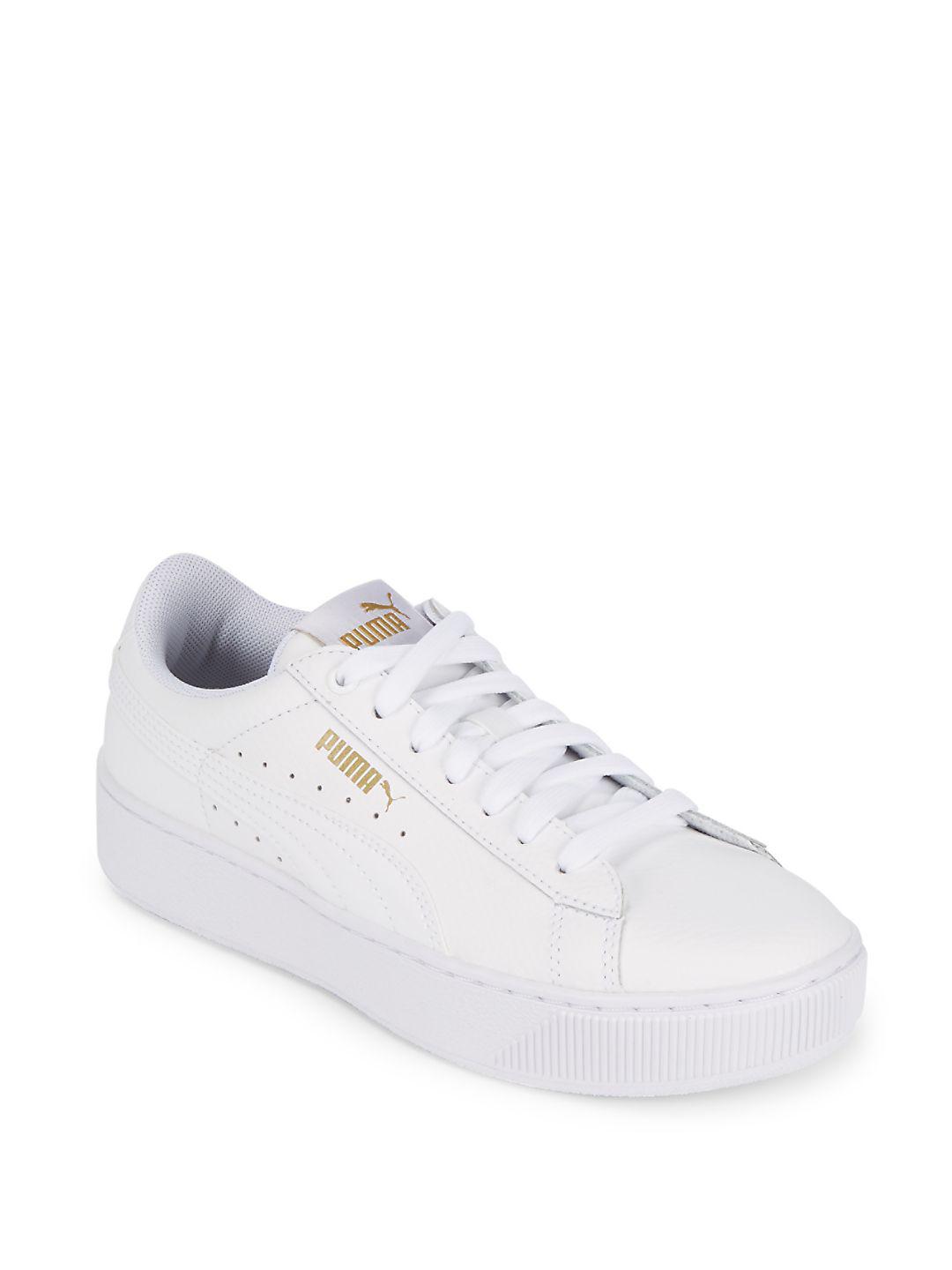 PUMA Lace-up Round Toe Sneakers in White | Lyst