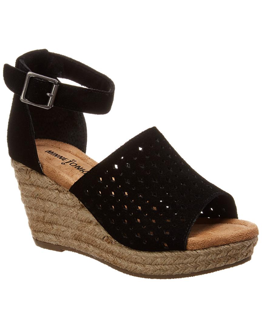 minnetonka wedge heels