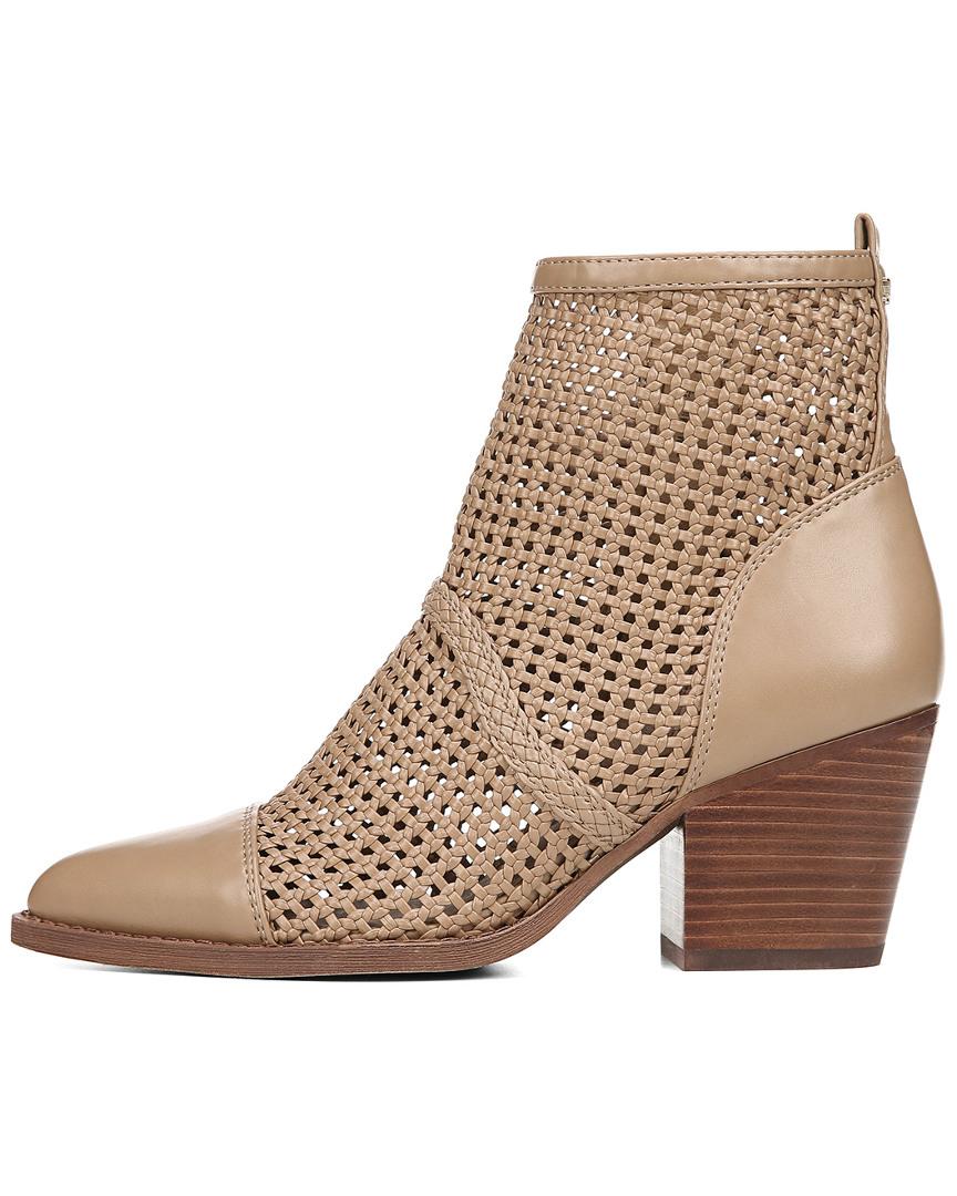elita ankle bootie