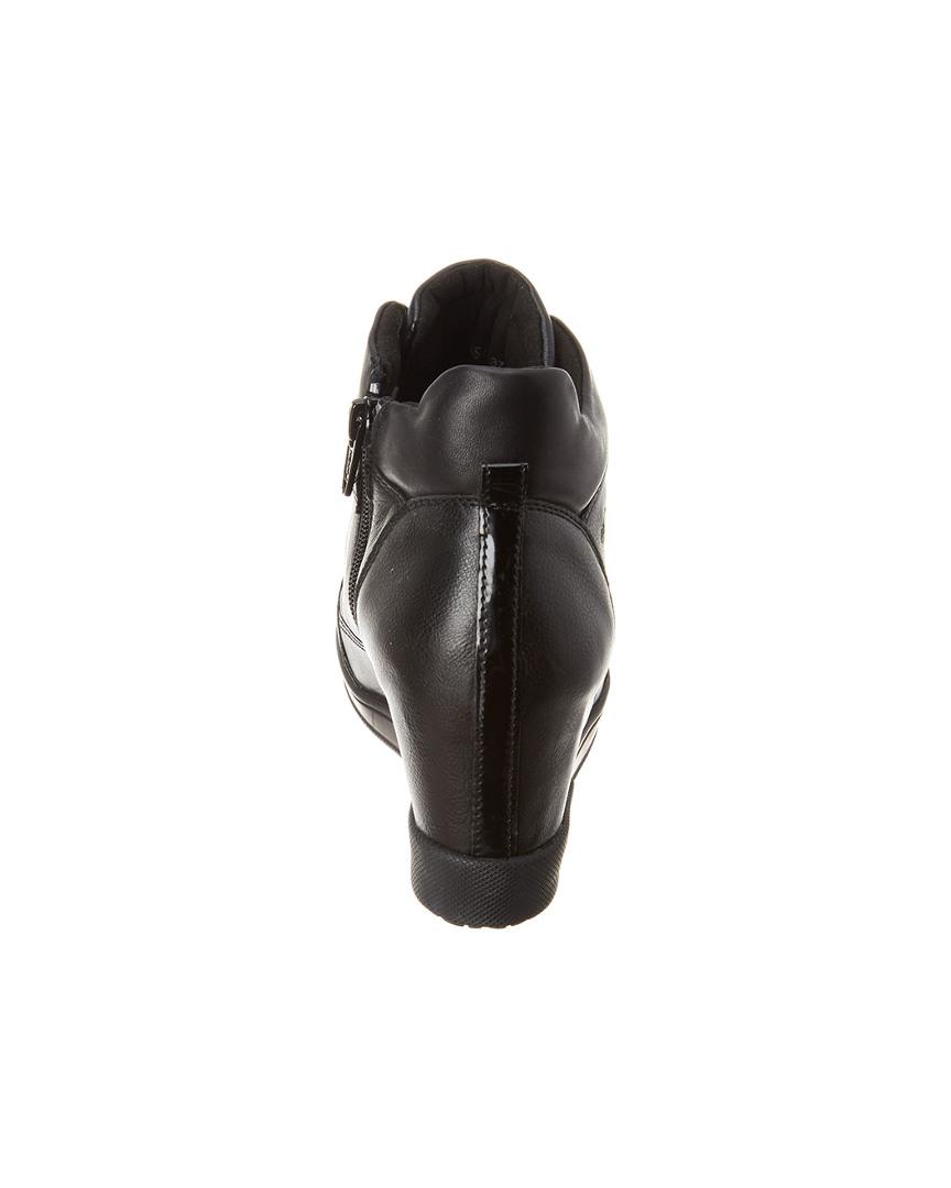 Geox D Carum Leather Wedge Sneaker in Black - Lyst