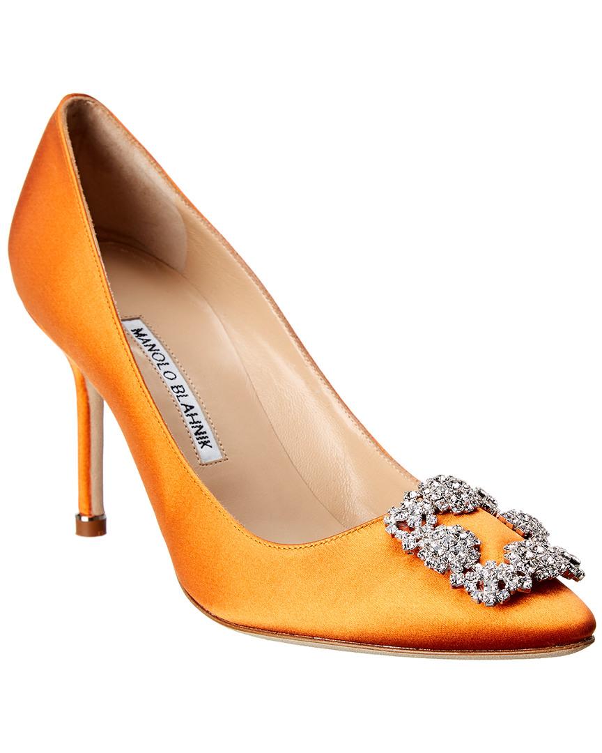 manolo blahnik hangisi 90 satin pump