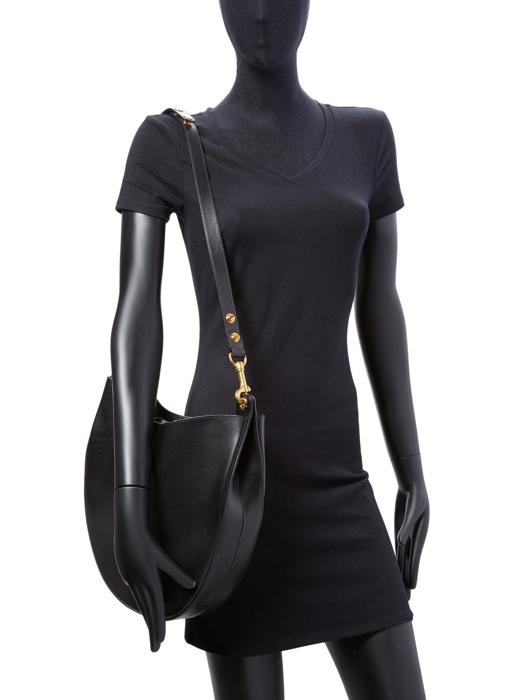 Celine Medium Calfskin Leather Hobo Bag in Black | Lyst