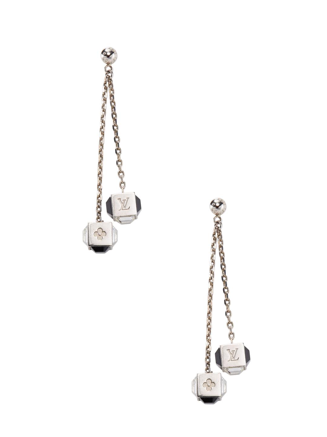 Louis Vuitton Vintage Gamble Silver Earrings in Metallic - Lyst