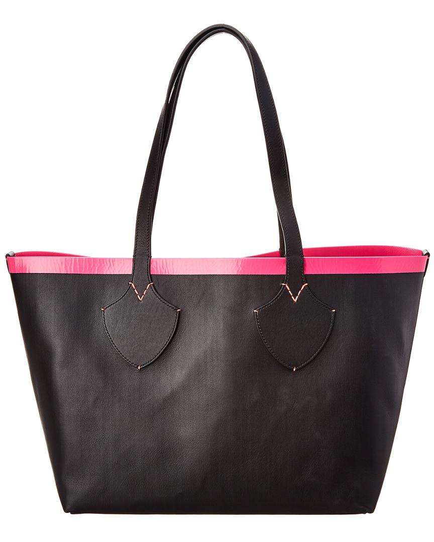 the medium giant reversible tote in canvas and leather