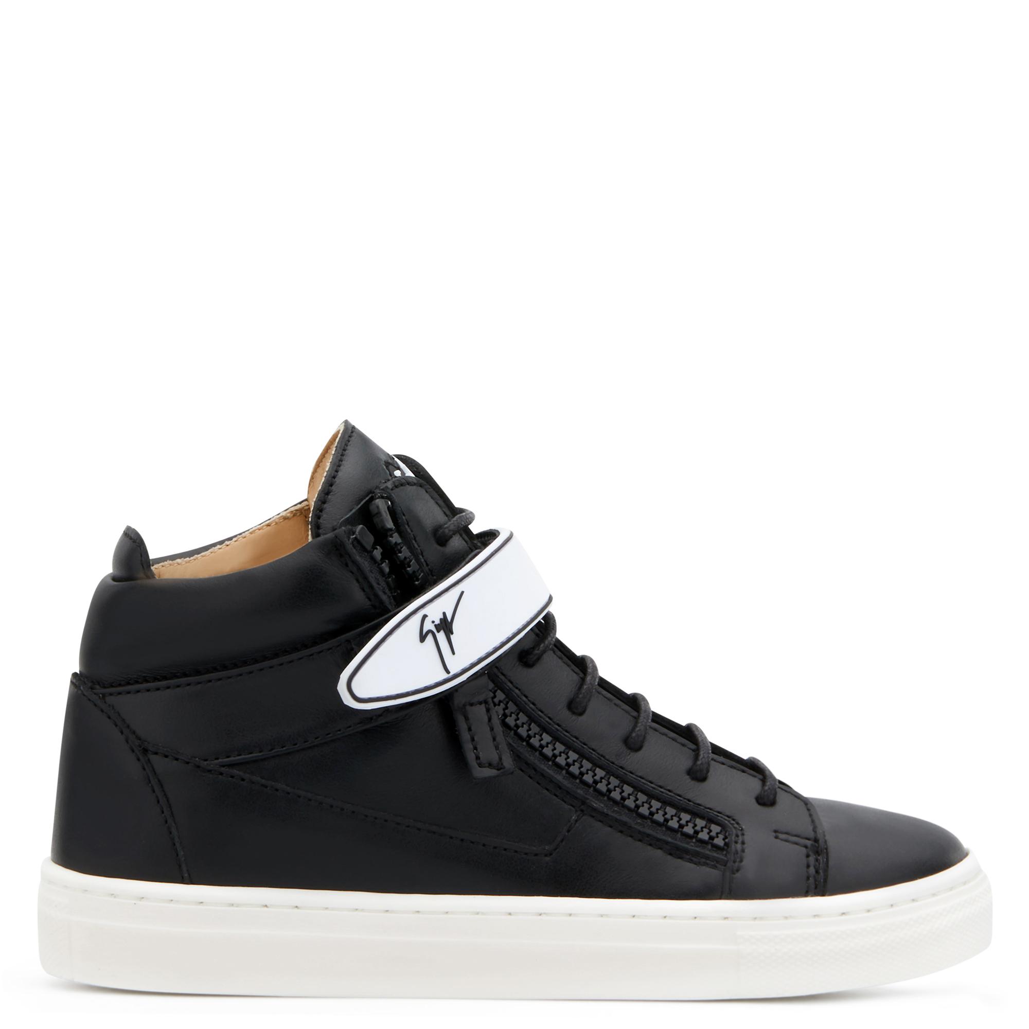 giuseppe zanotti junior trainers