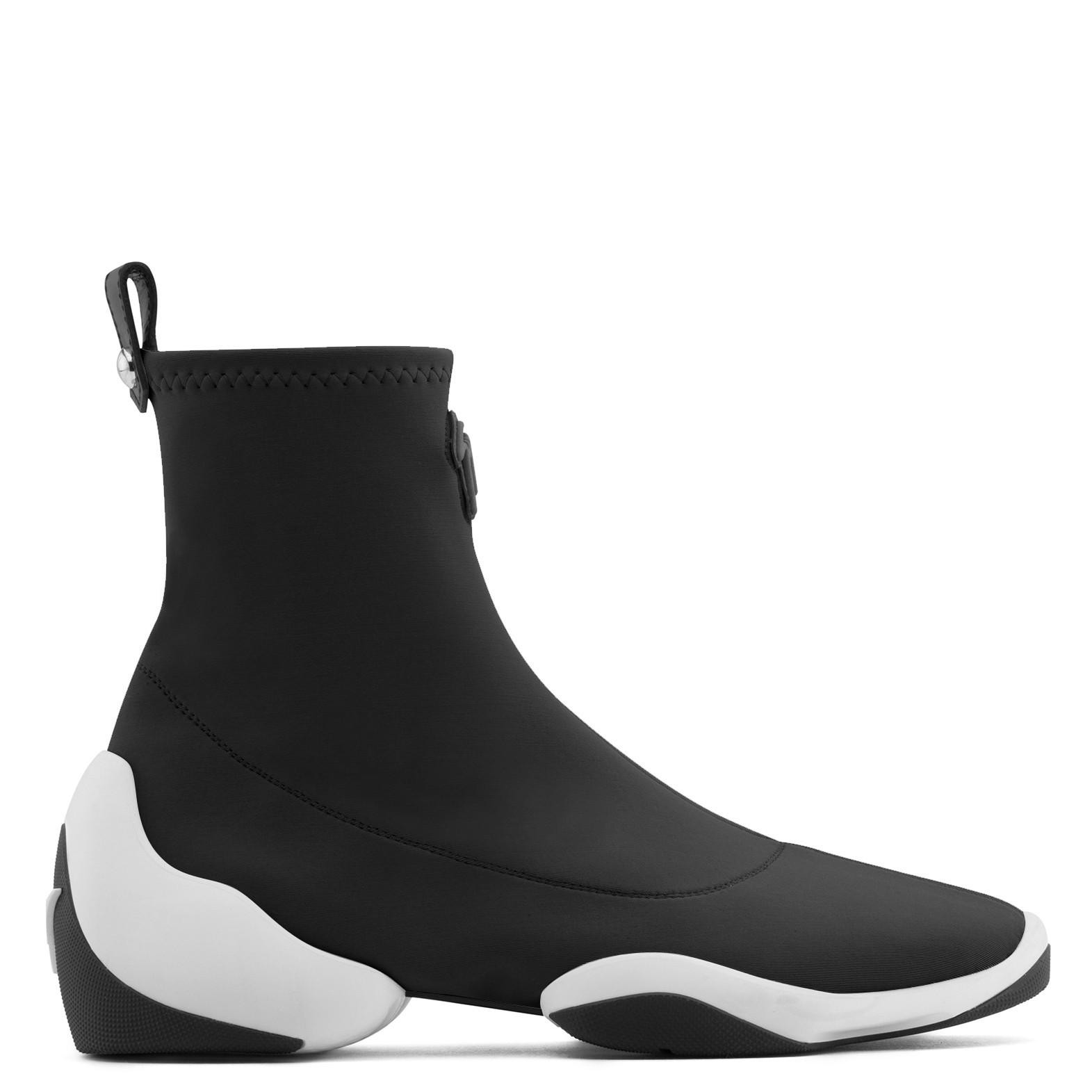 giuseppe zanotti light jump