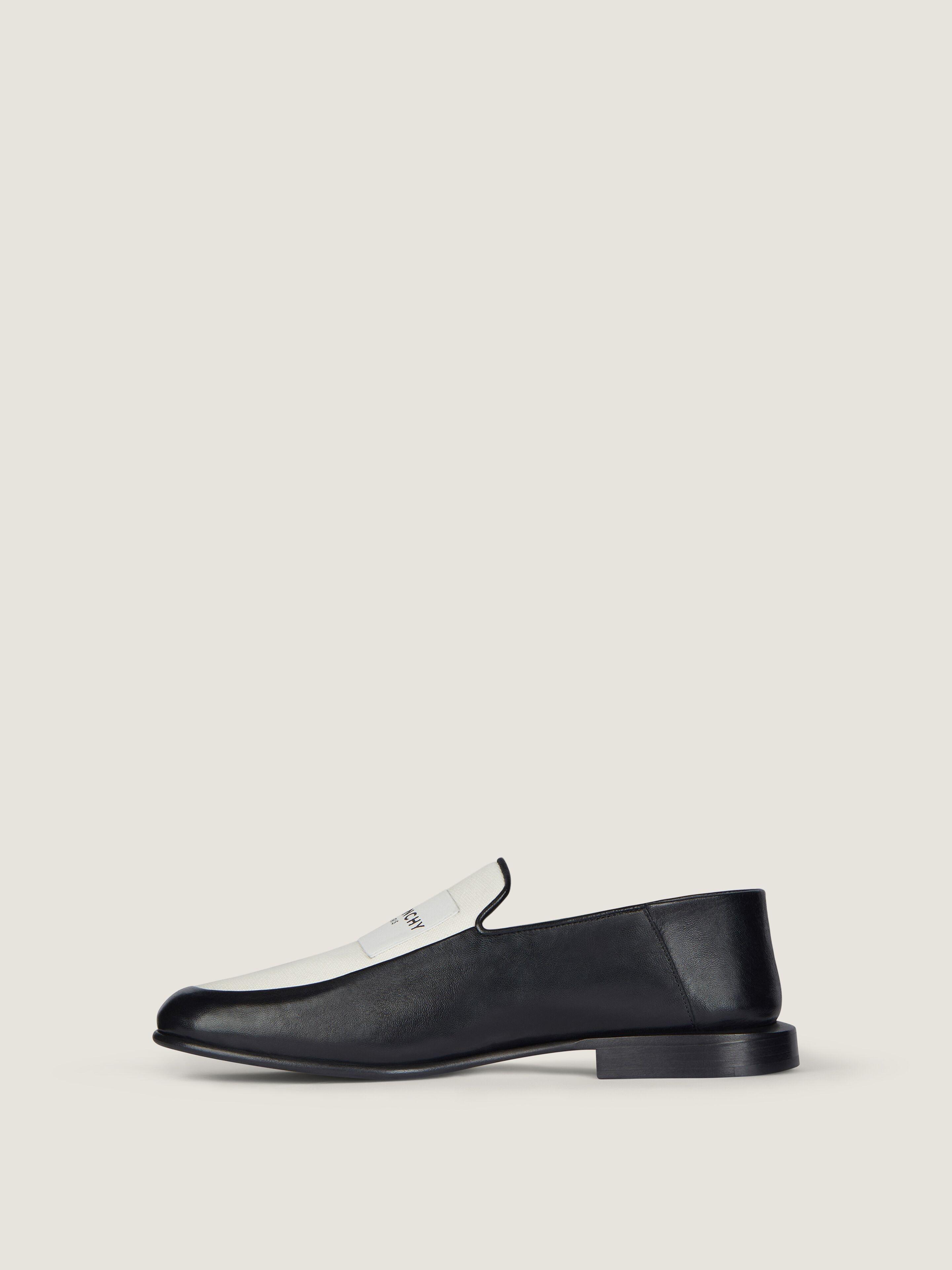 Givenchy Loafers and moccasins for Women | Online Sale up to 54