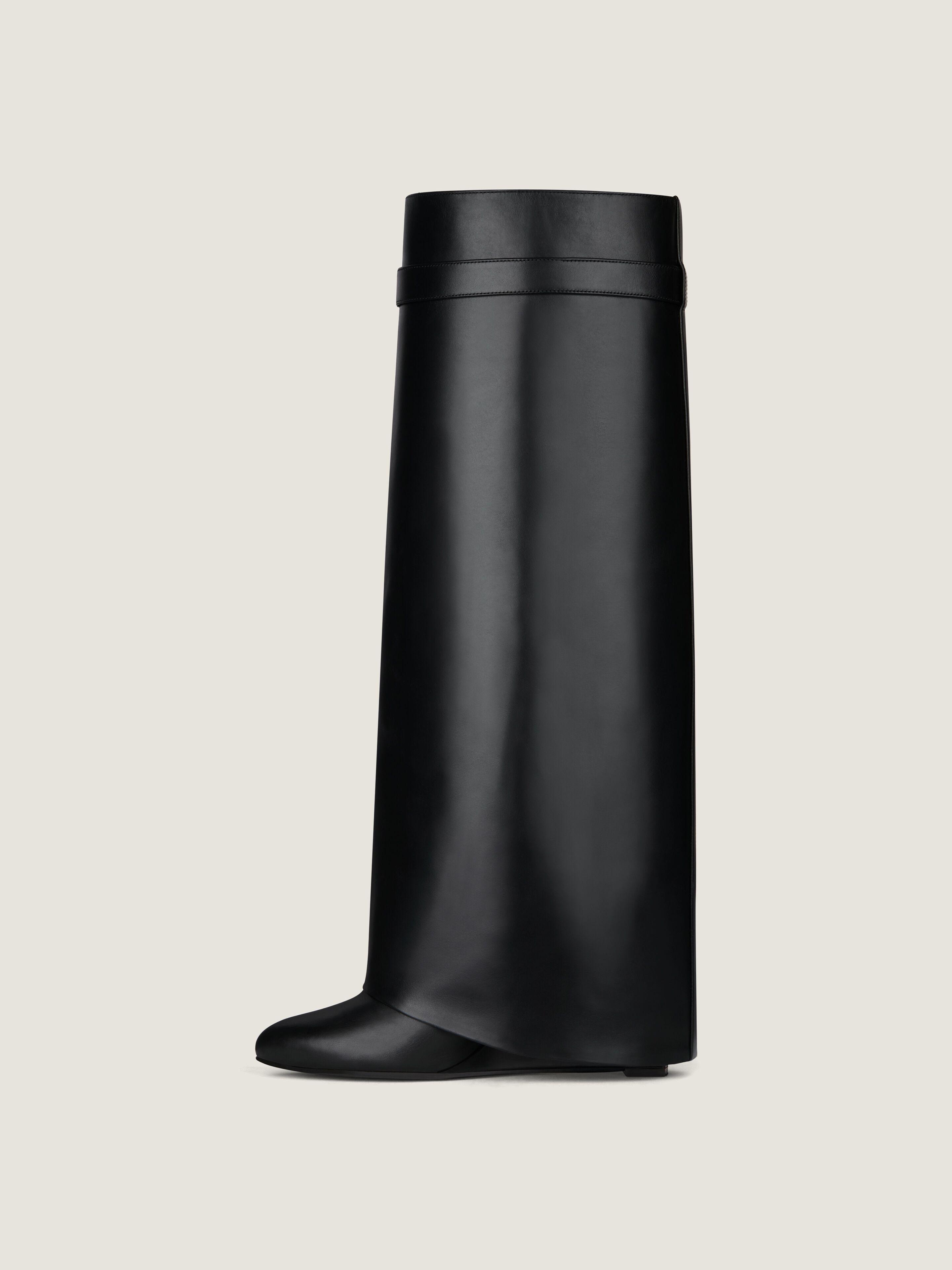 Givenchy Shark Lock Boots Wide Fit in Black | Lyst