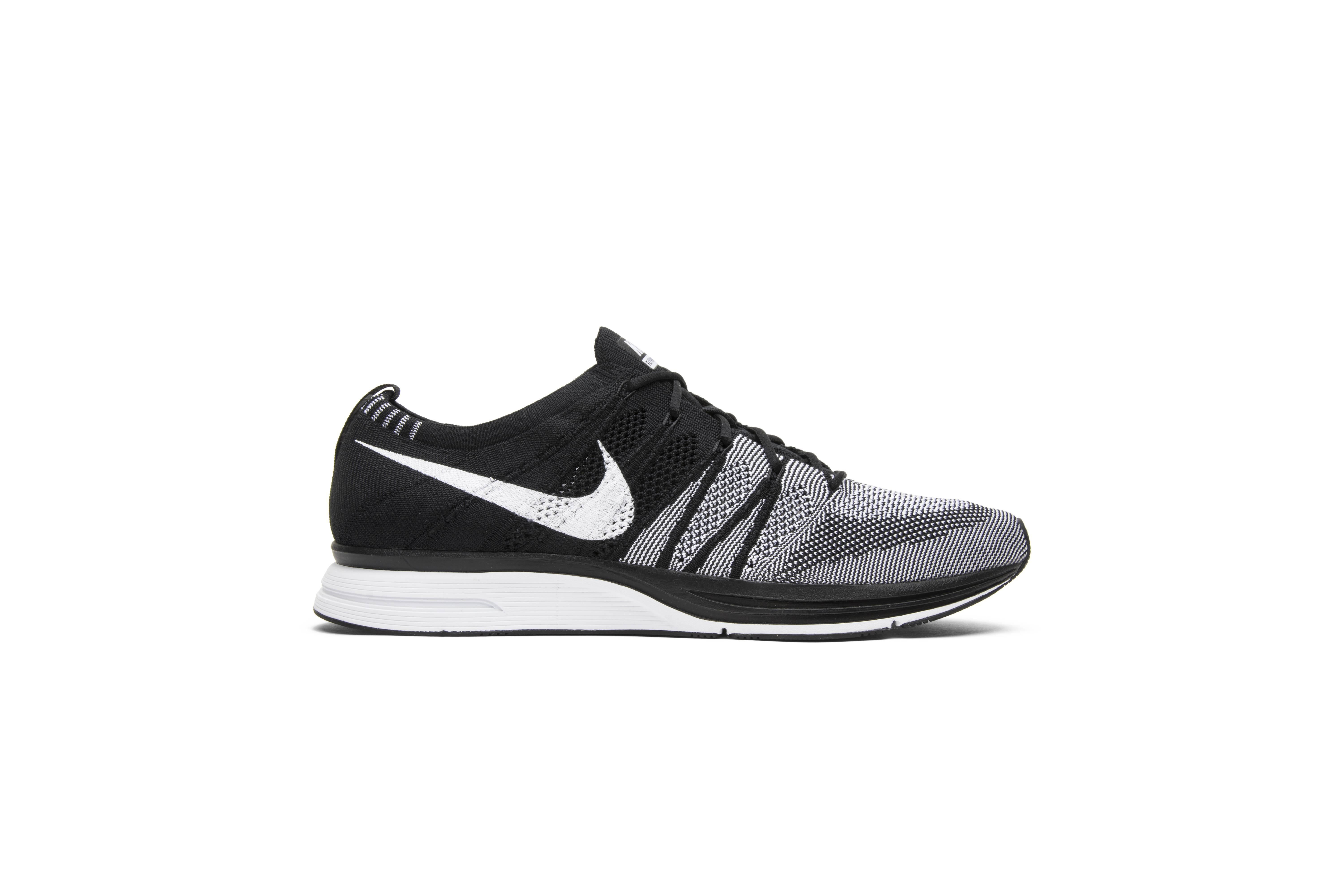 mens nike flyknit trainer