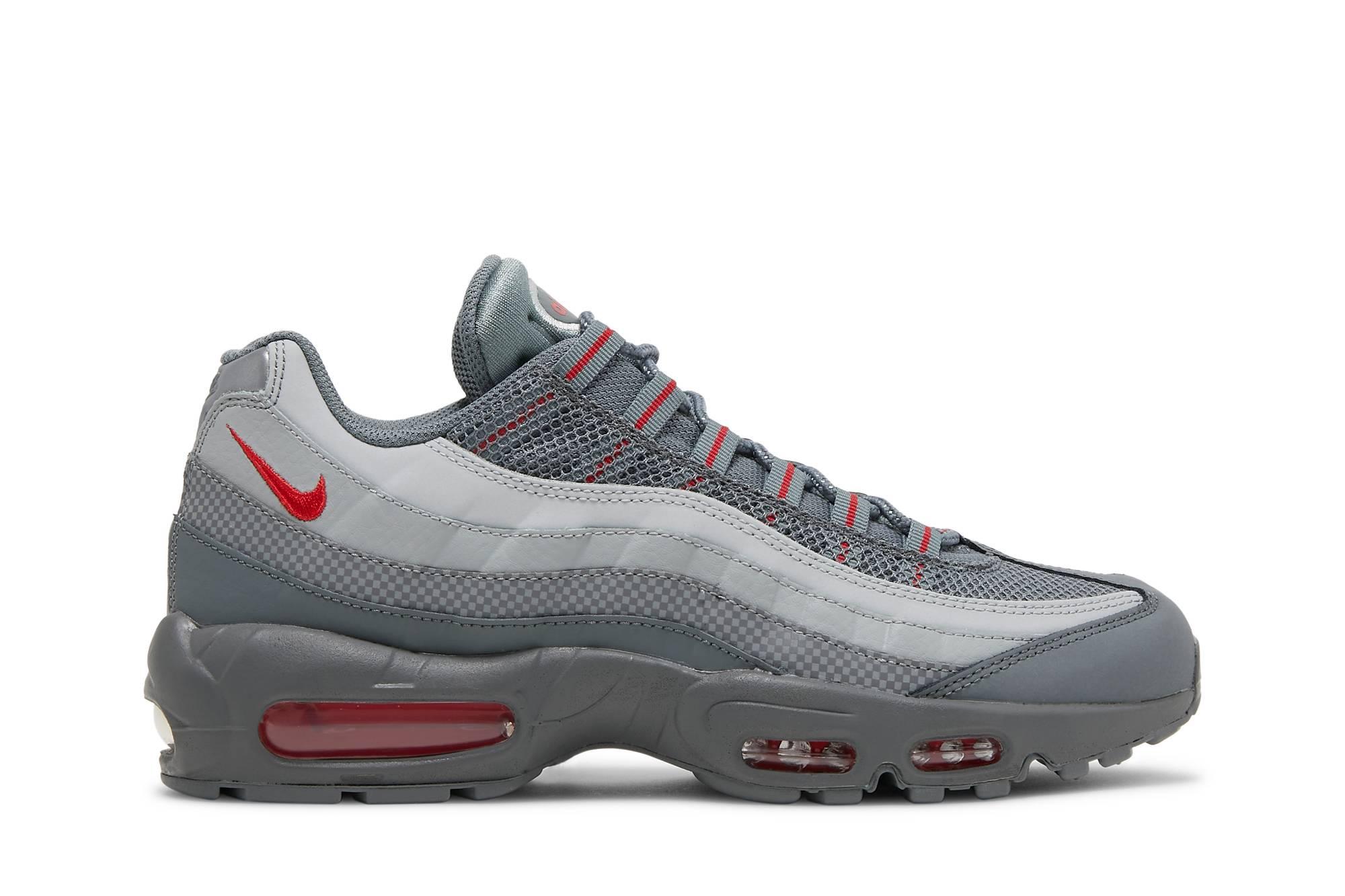 Nike Air Max 95 Essential 'smoke Grey University Red' in Gray for Men | Lyst