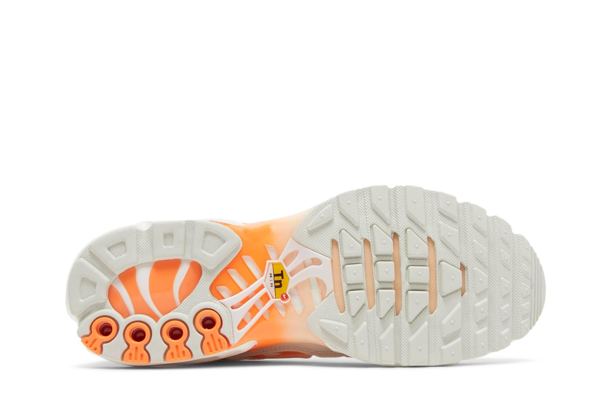 Nike Air Max Plus 'white Atomic Orange' in Pink | Lyst