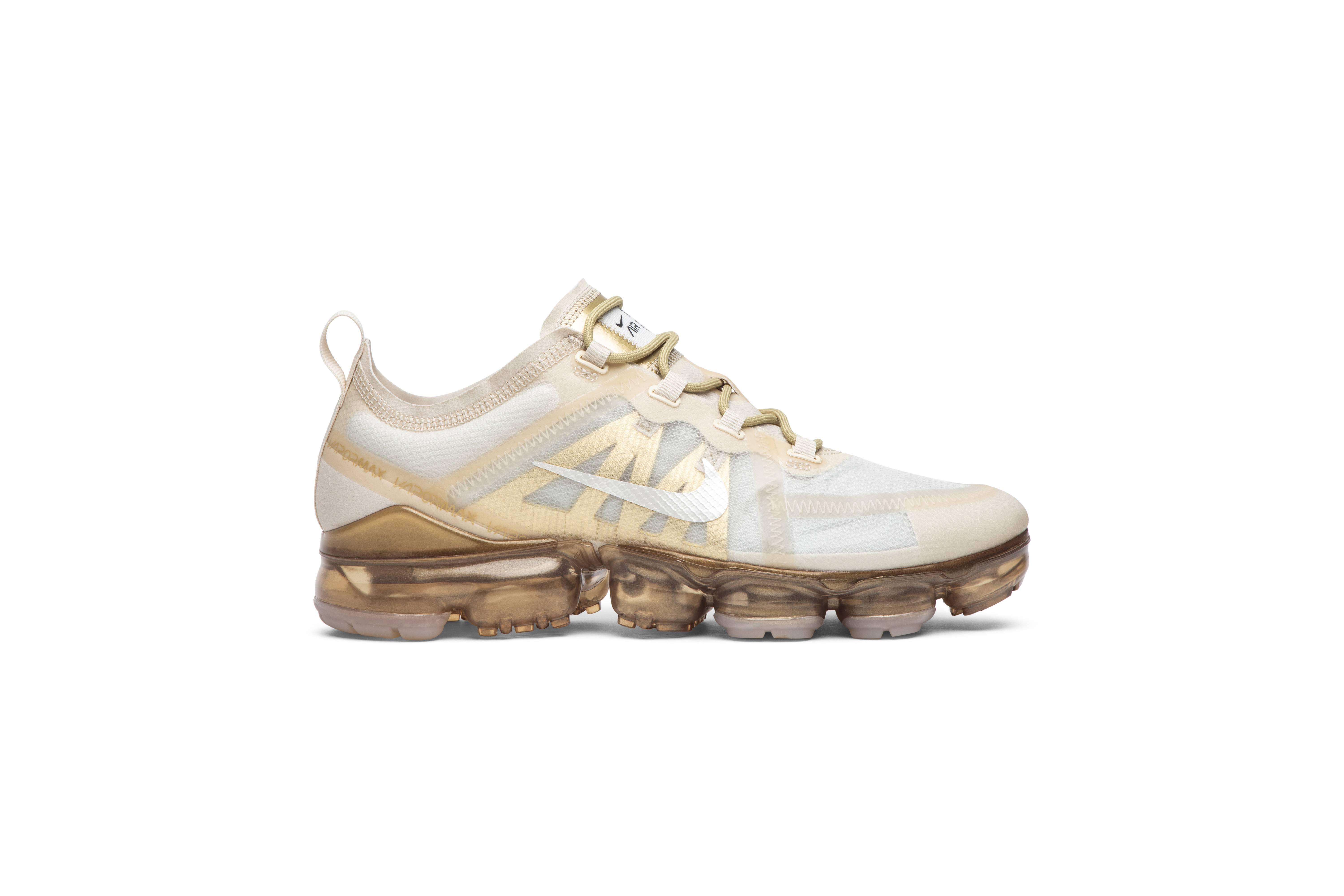 nike vapormax 2019 metallic gold