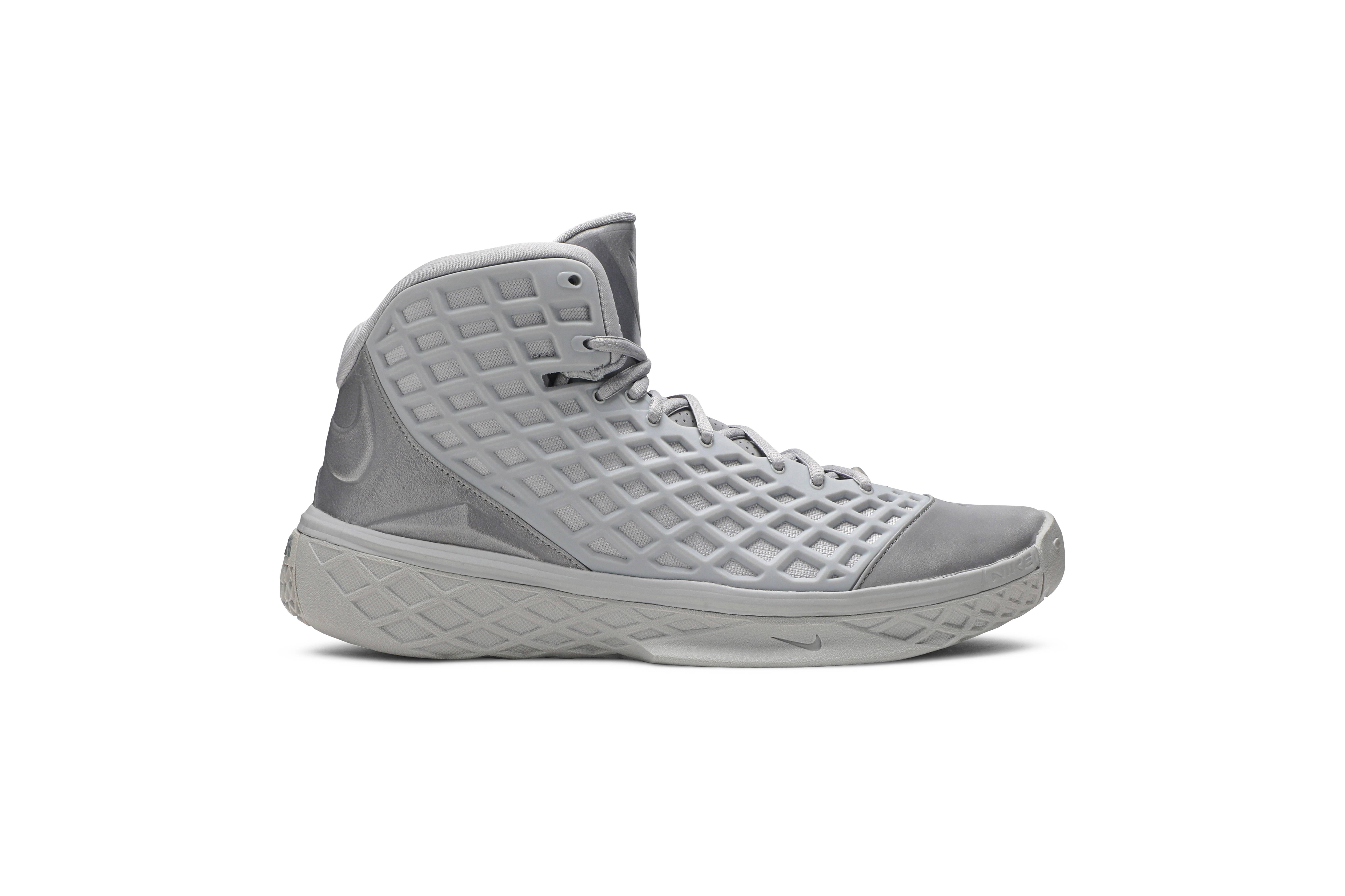 Nike Zoom Kobe 3 Ftb 'fade To Black' Shoes - Size 12 in Silver ...