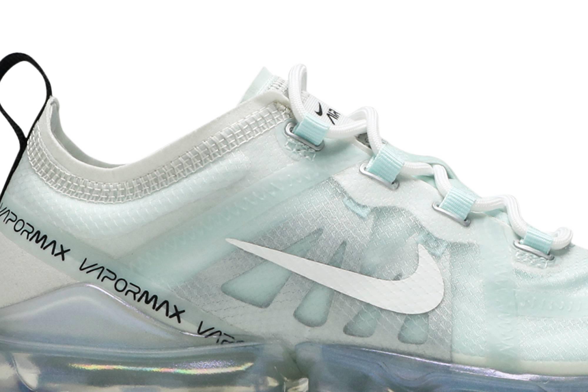 nike teal vapormax