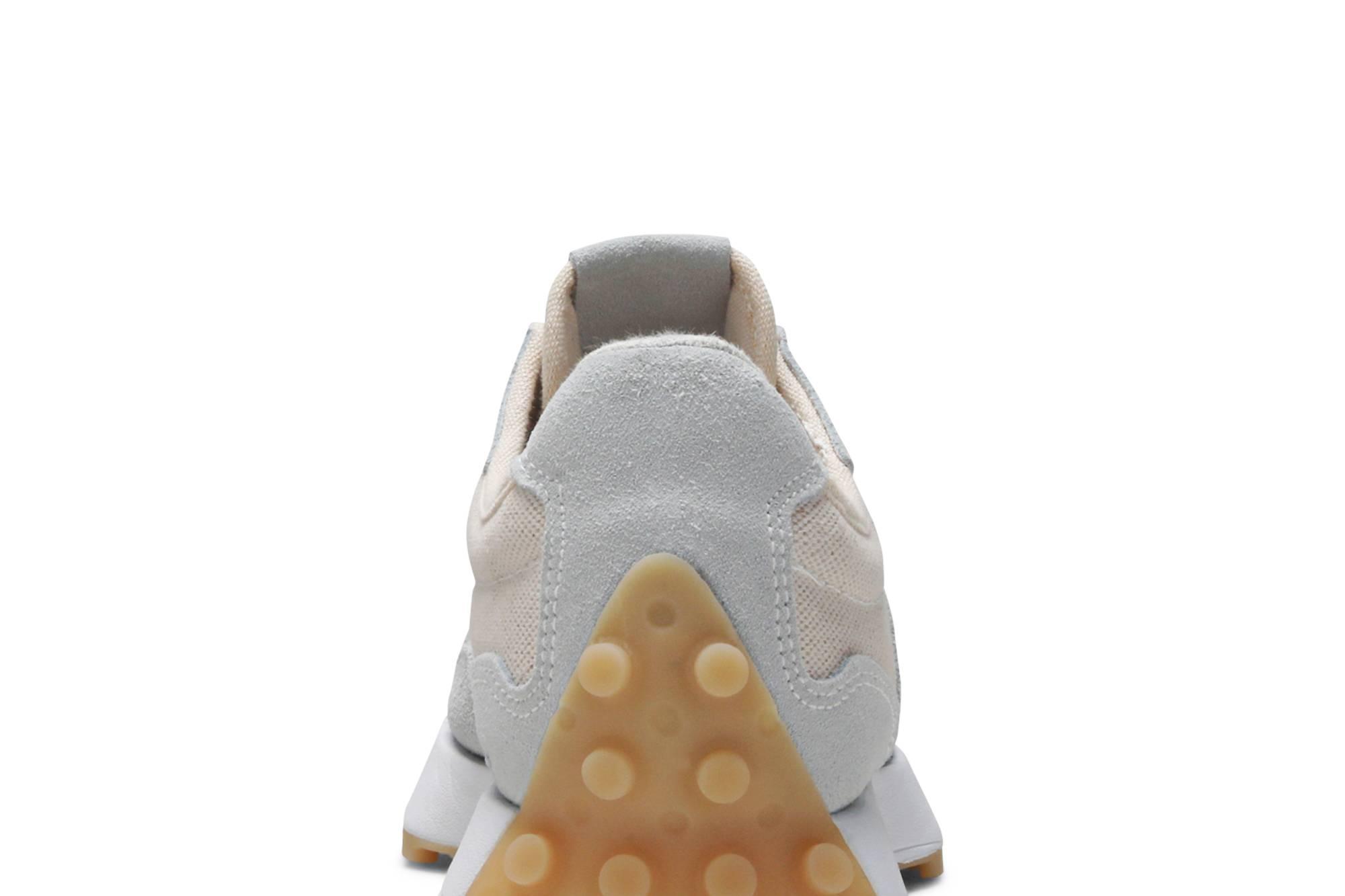 new balance 327 light beige
