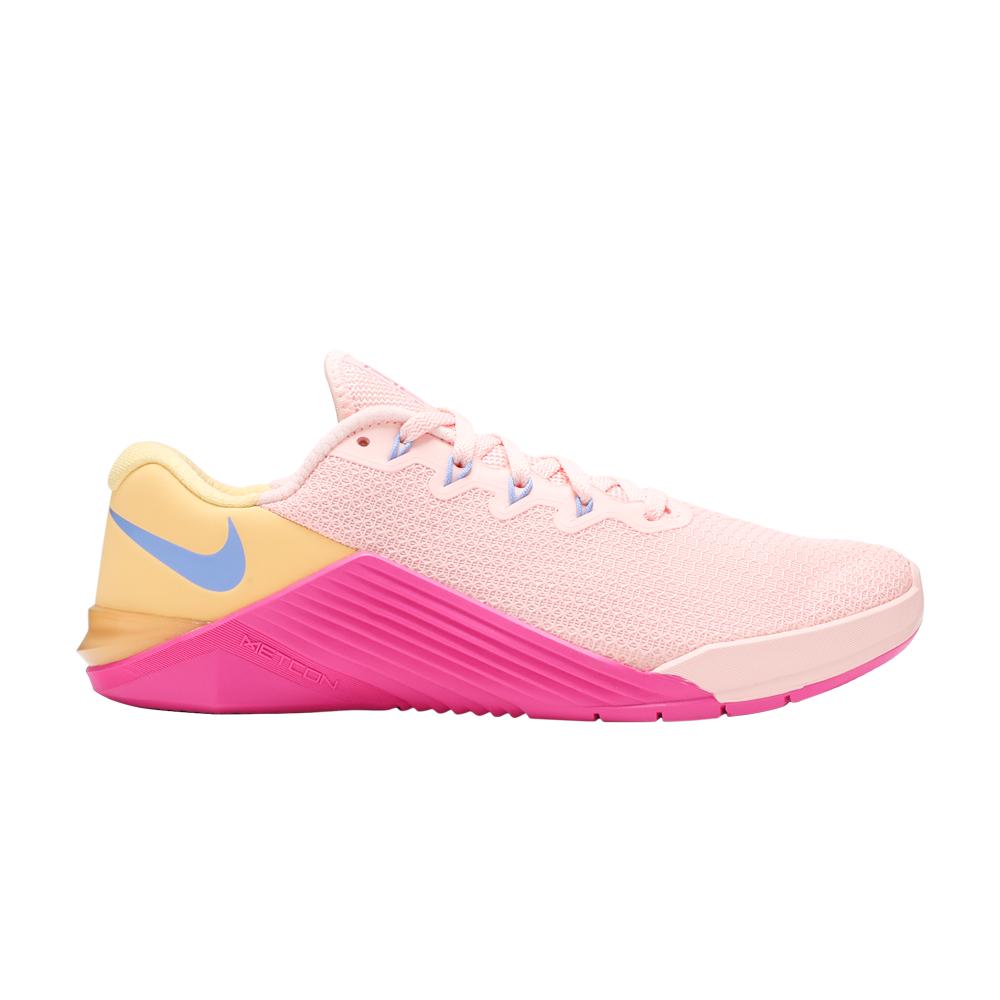 metcon 5 coral