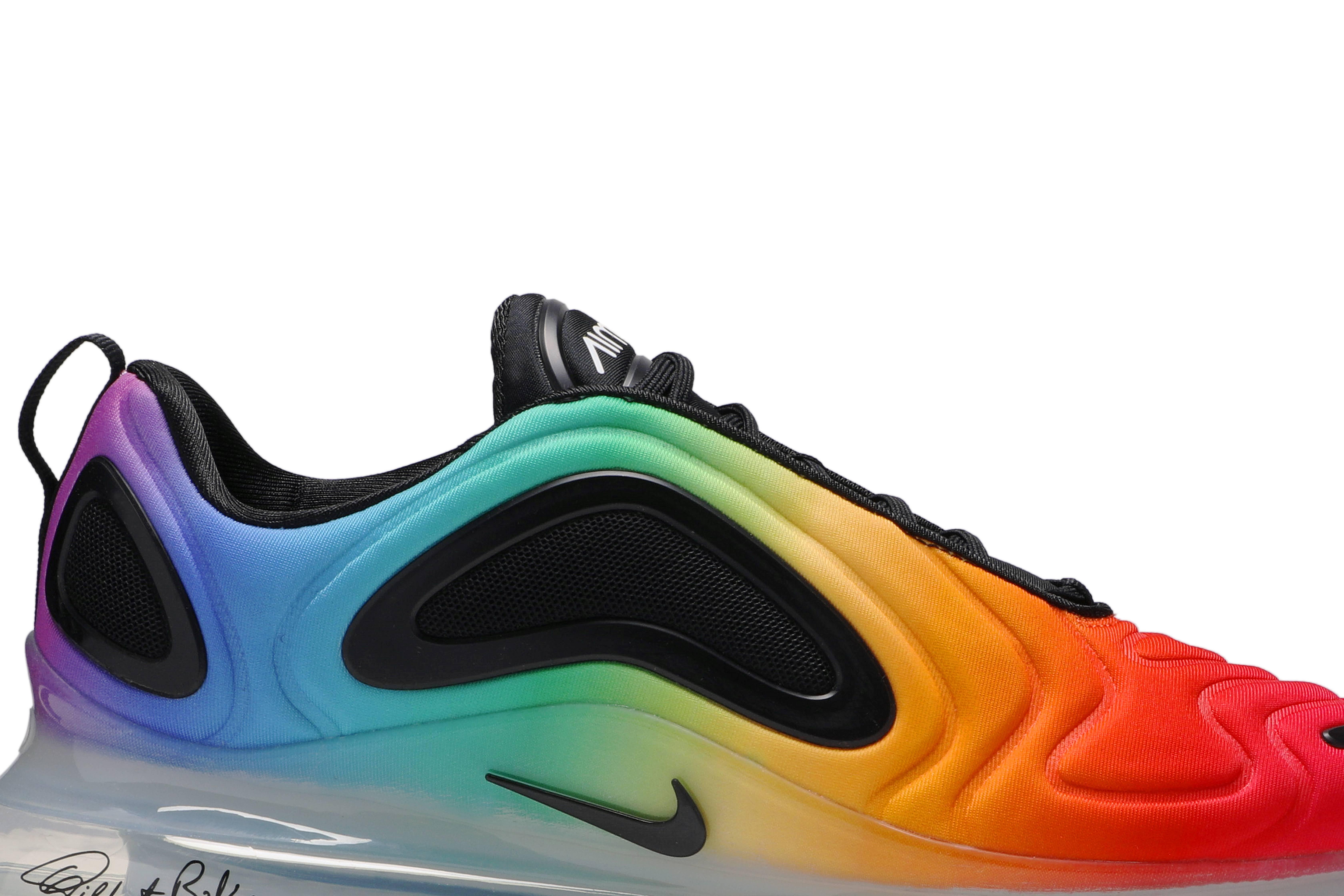 multicolor air max 720