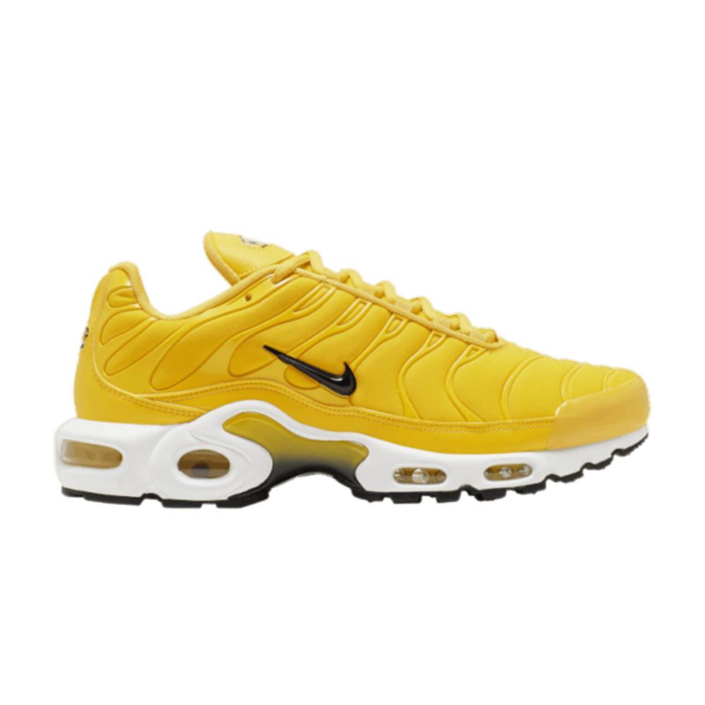 yellow tns footlocker