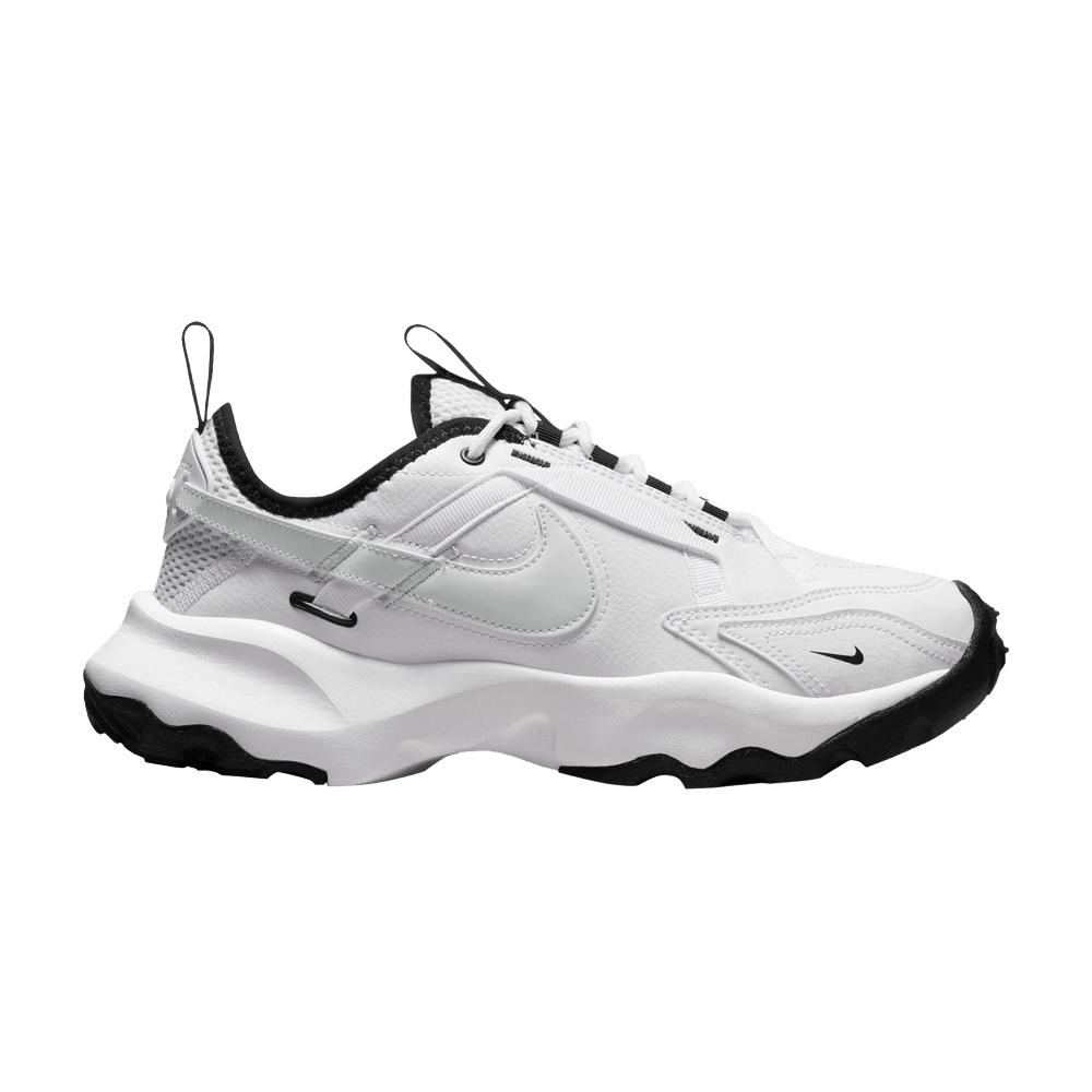 tc7900 nike white