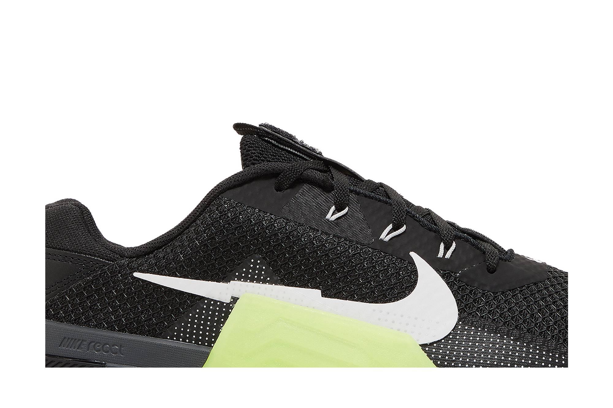 Nike Metcon 7 'black Volt' in Green for Men | Lyst