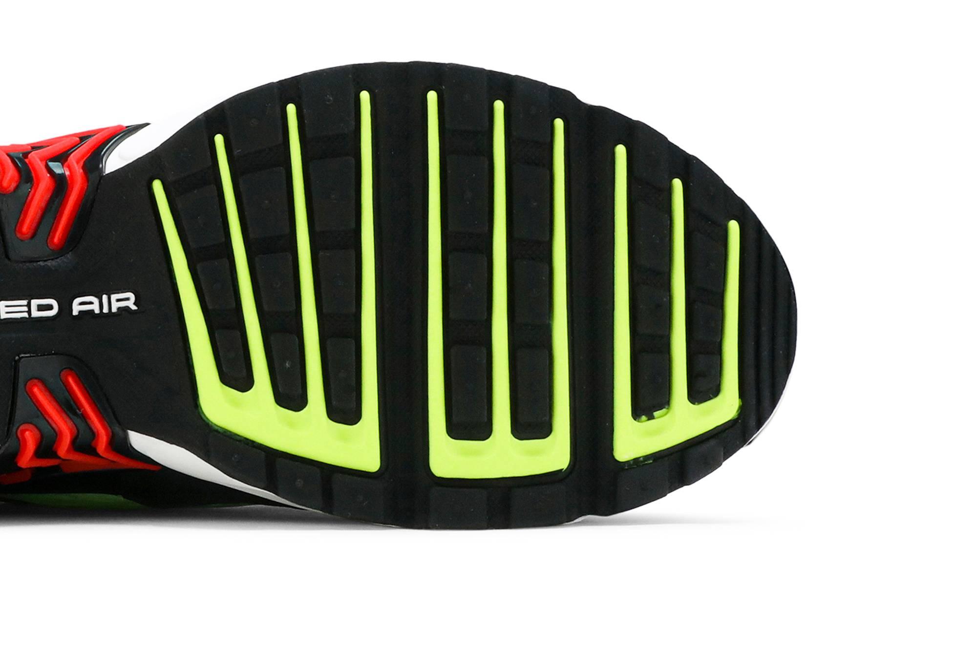 air max plus 3 catching fire